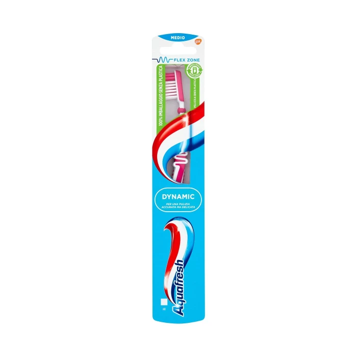 Aquafresh Dynamic spazzolino denti protezione denti e gengive delicato per rimuovere placca Medio